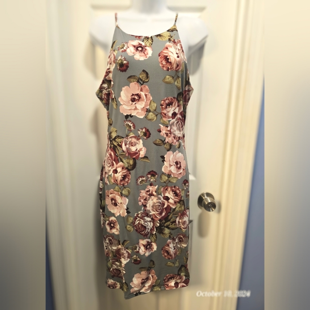 JOE & ELLE floral dress, women's size LG Large, very soft!